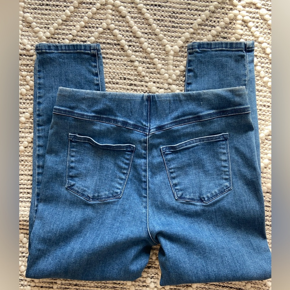 Soft Surroundings stretch pullon blue jeans distressed faded - Picture 5 of 16